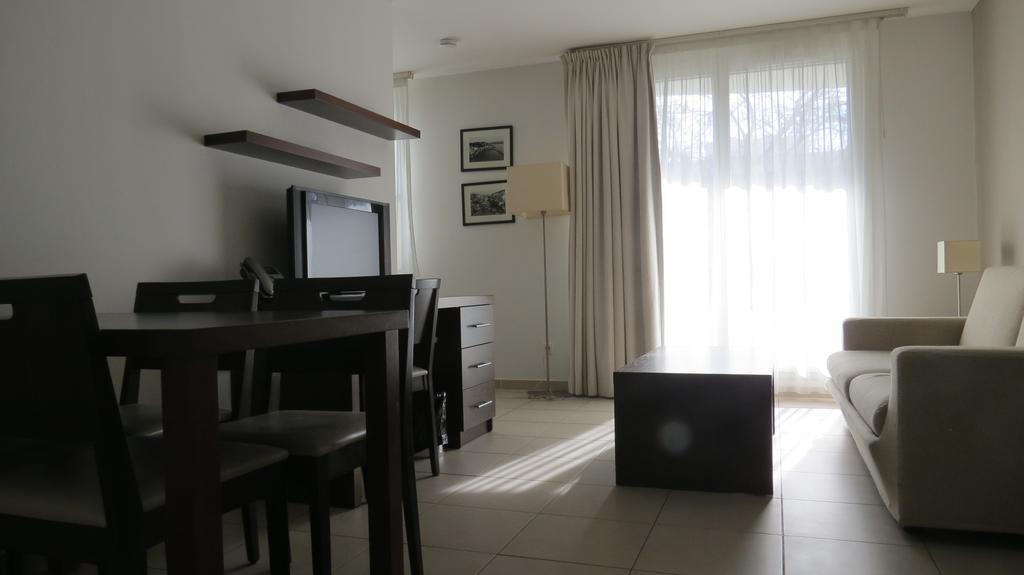 Residence Services Calypso Calanques Plage Marseille Bagian luar foto